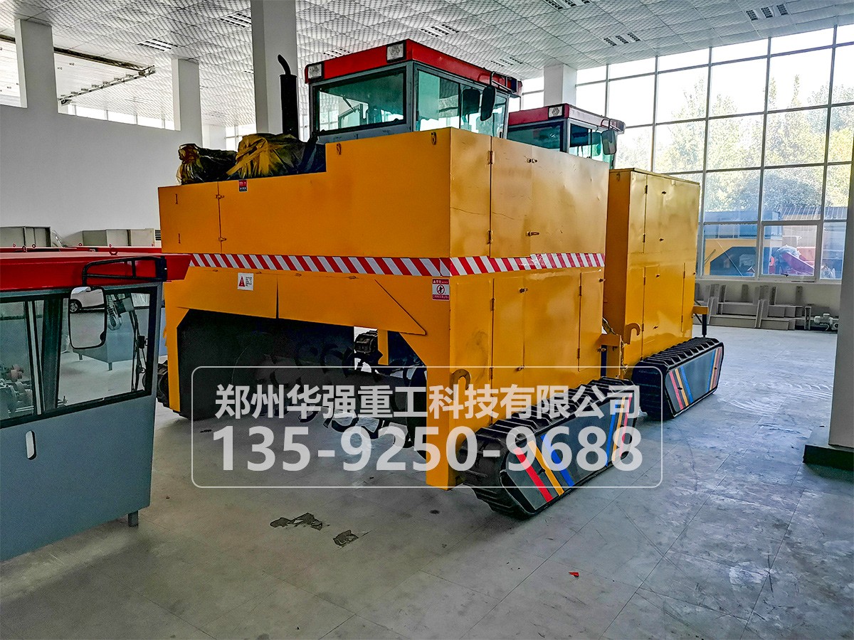 雞糞發(fā)酵翻拋機(jī)